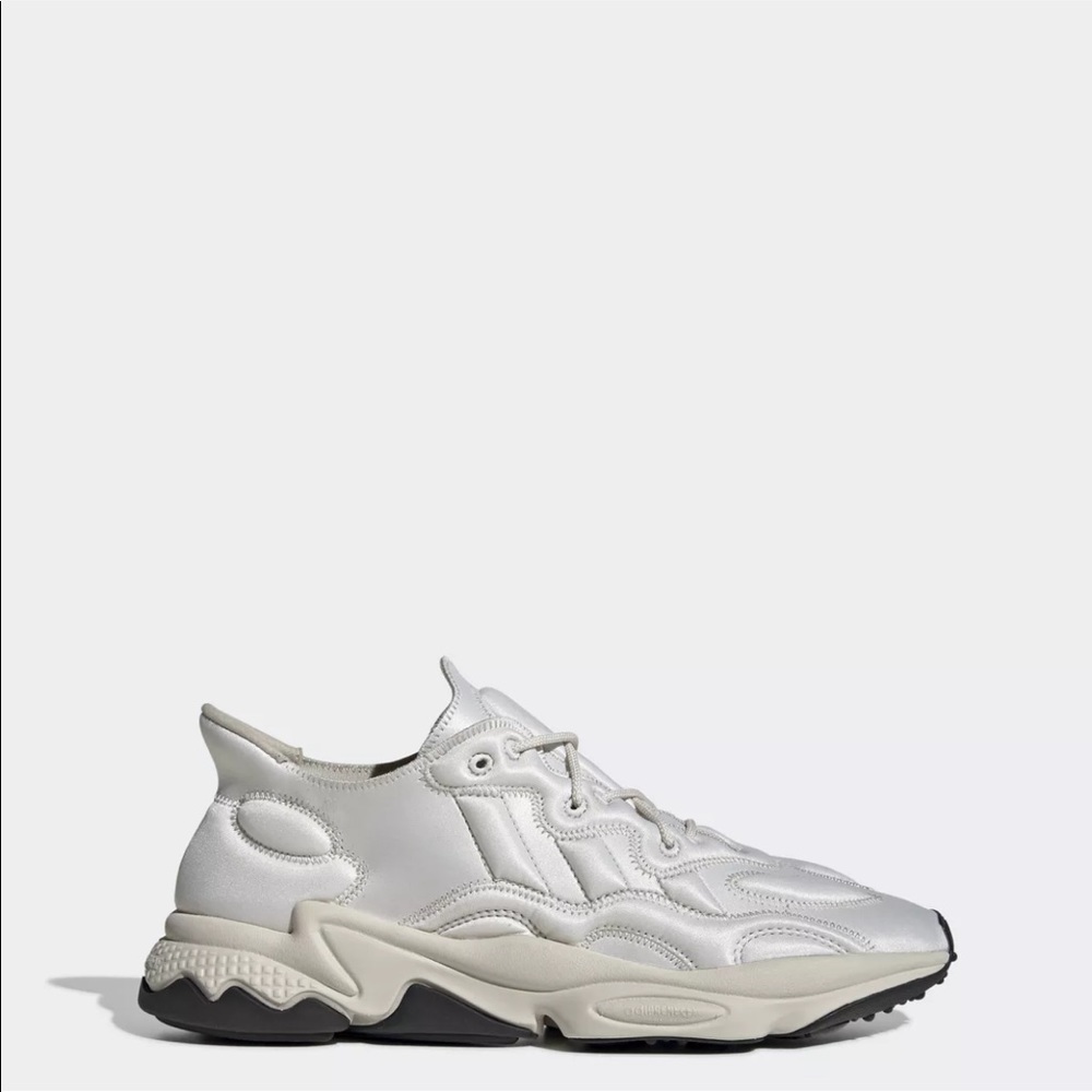 Adidas original OZWEEGO